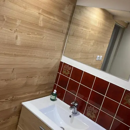 La Bresse, 50 M Du Centre Ville, 4-6 Personnes
